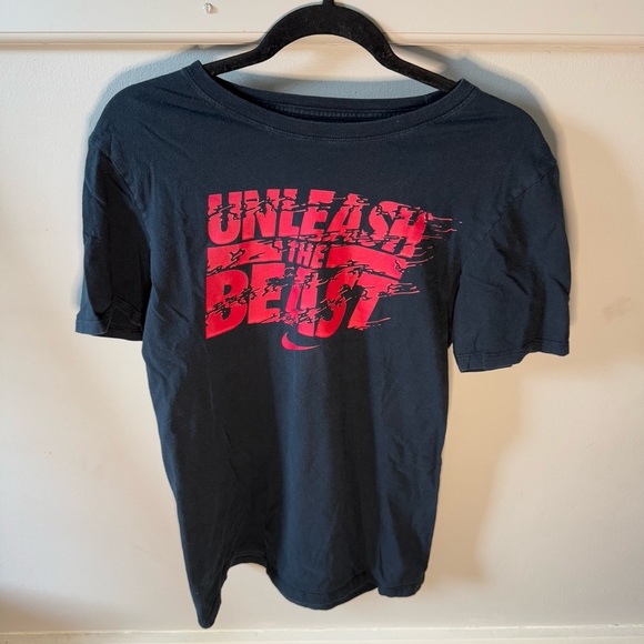 Nike Black Tee Unleash the Beast Red Lettering - Picture 1 of 5
